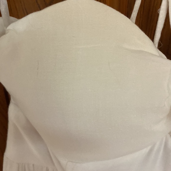 Vintage mini sundress in white with padded bustier. Multi strap - Picture 2 of 11